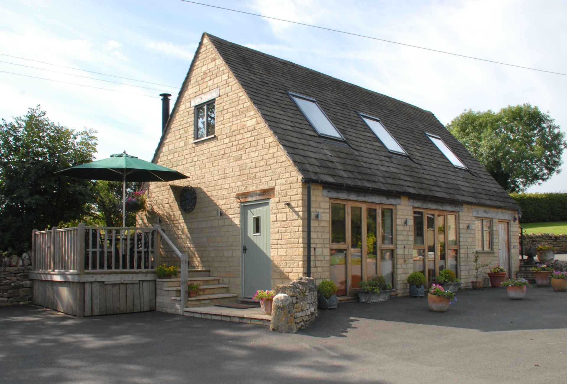 Click here for more about Sheepscombe Byre