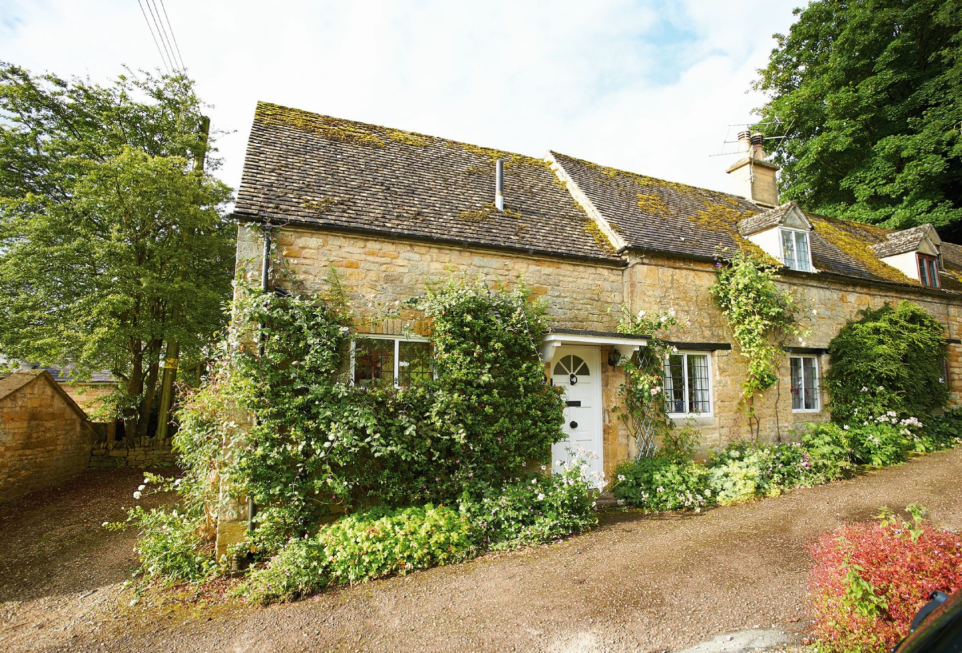 Click here for more about Keytes Cottage
