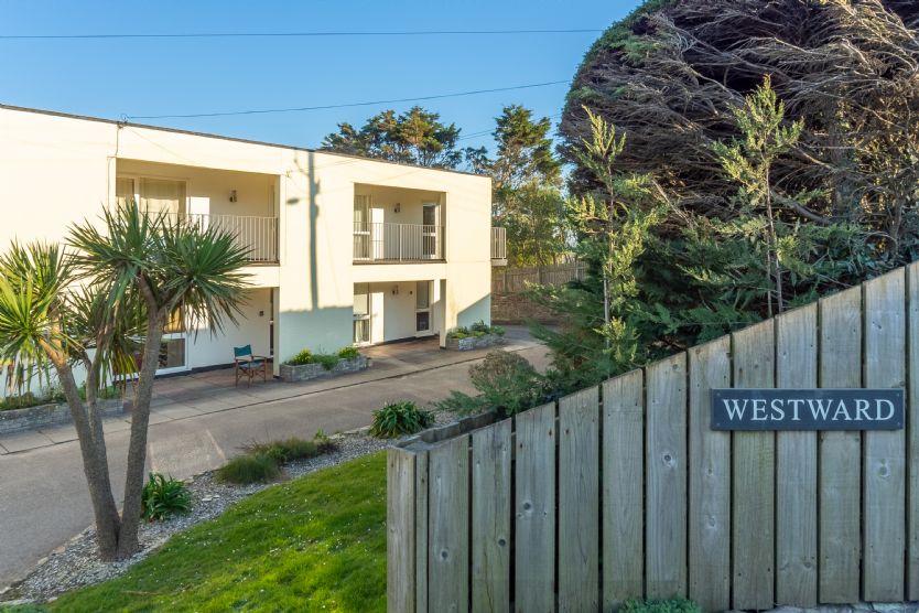 Click here for more about 12 Westward Flats