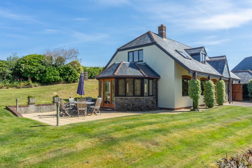 Click here for more about April Cottage