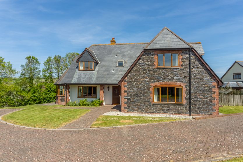 Click here for more about September Cottage