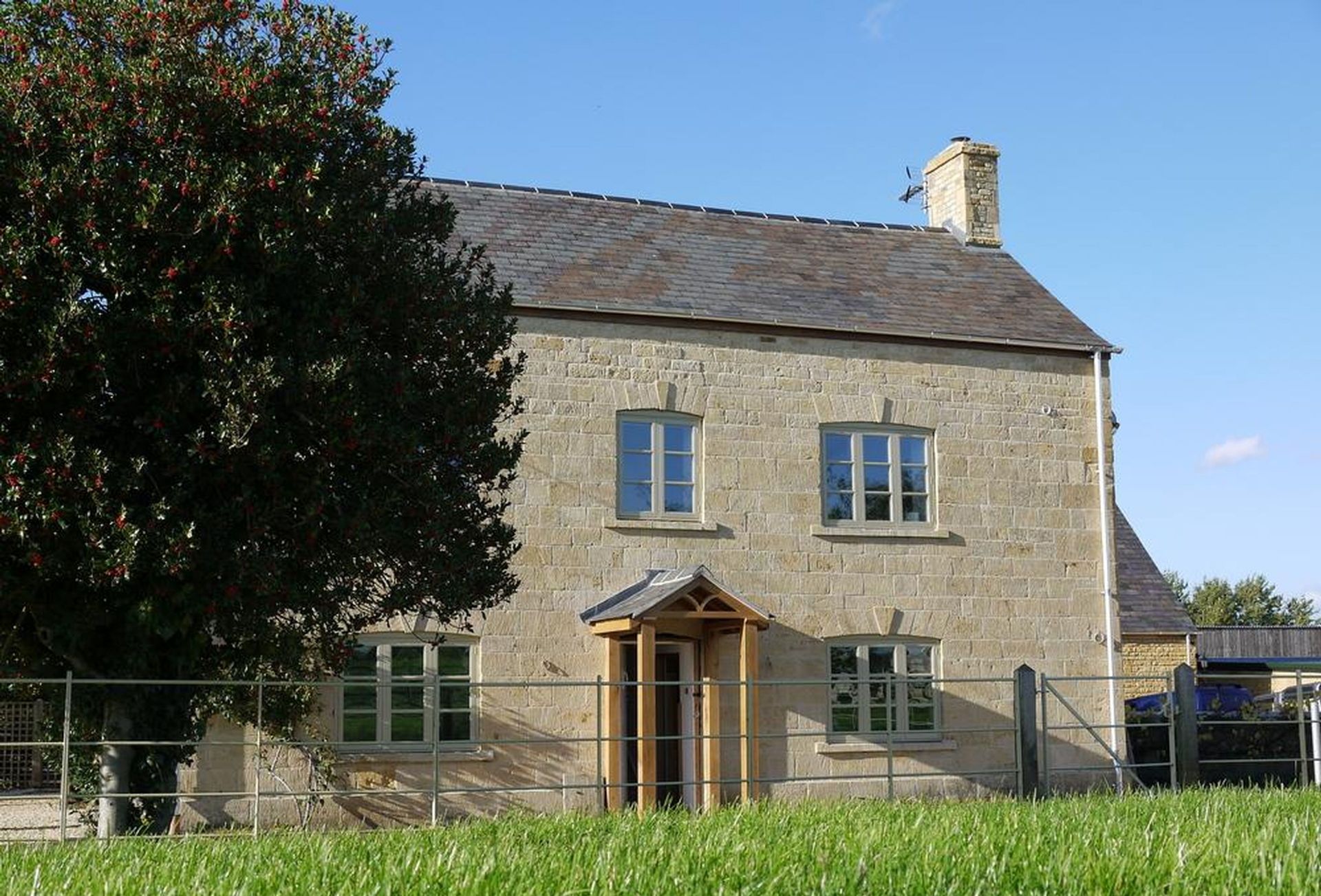 Click here for more about Lower Farmhouse