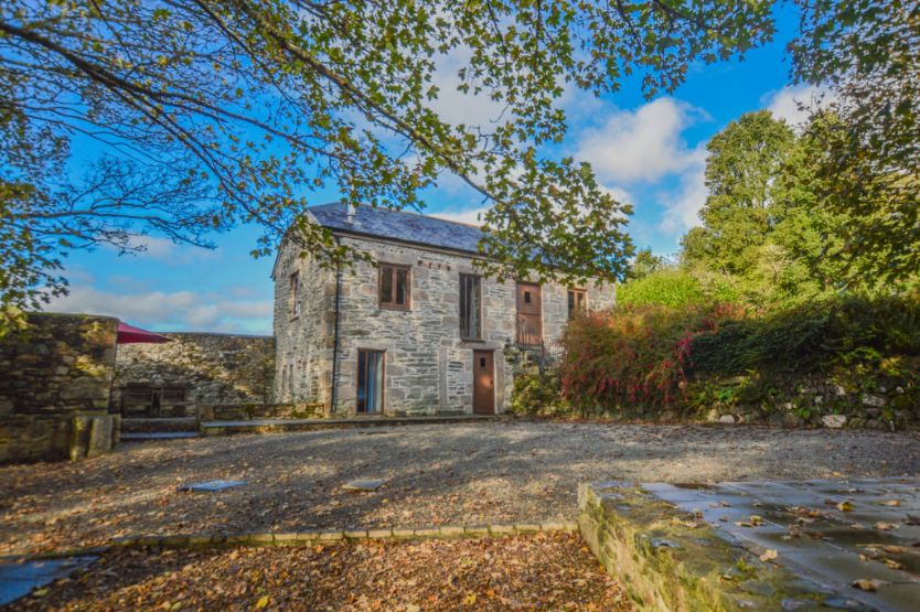 Click here for more about The Threshing Barn