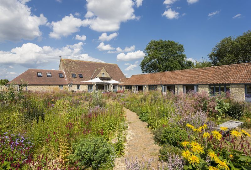 Click here for more about Hailstone Barn (10 Guests)