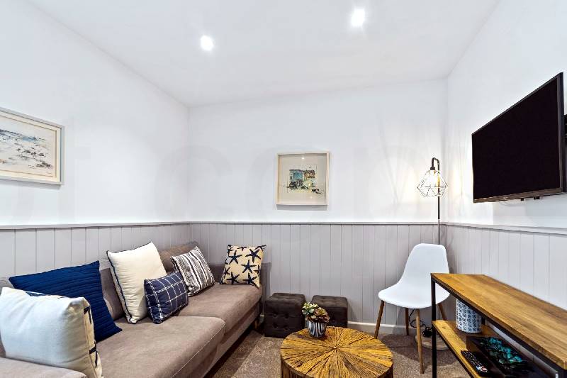Click here for more about Starfish Shack, Sunnybeach Apartments