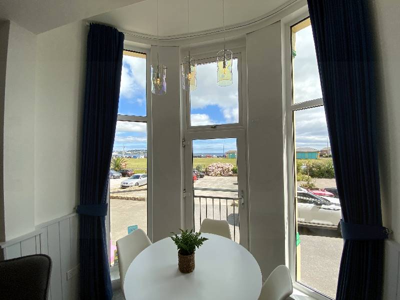 Click here for more about Mermaids View, Sunnybeach Apartments