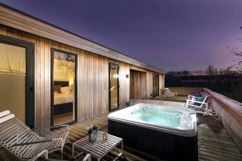 Click here for more about Honeyhurst, Strawberryfield Park