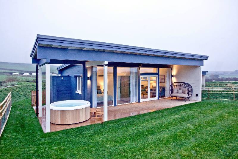 Click here for more about Rafters, March End Lodges