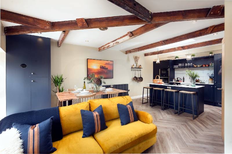 Click here for more about Sullivans Loft