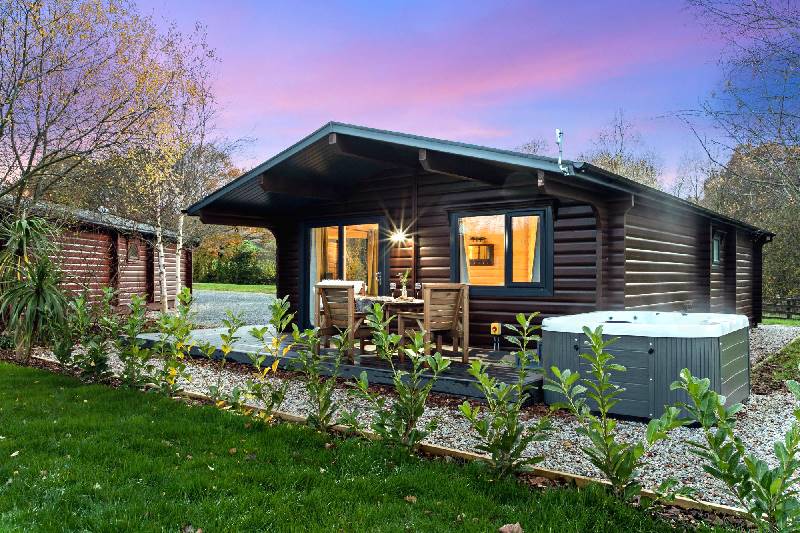 Click here for more about Alder Lodge, 12 Fingle Glen Lodges