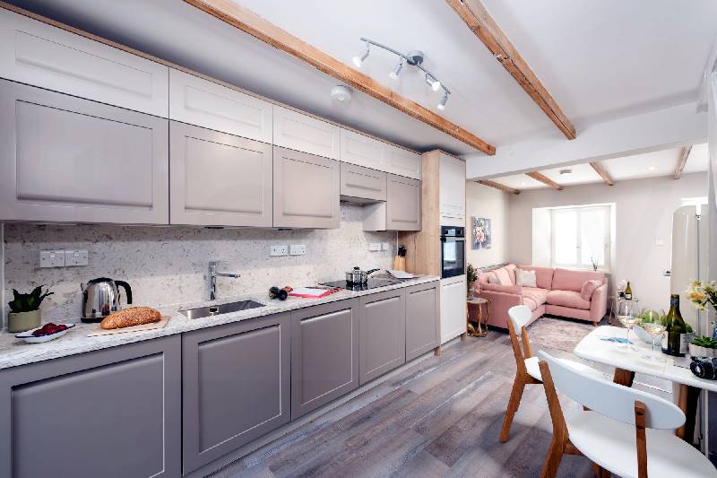 Click here for more about Cartref Cottage