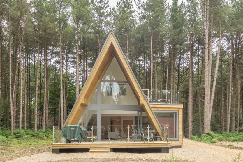 Click here for more about Lizs Lodge