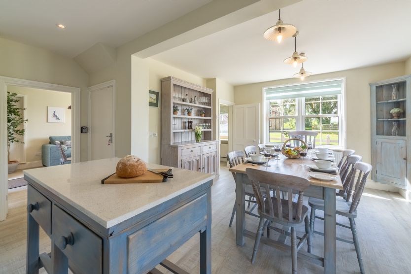 Click here for more about Ashdale