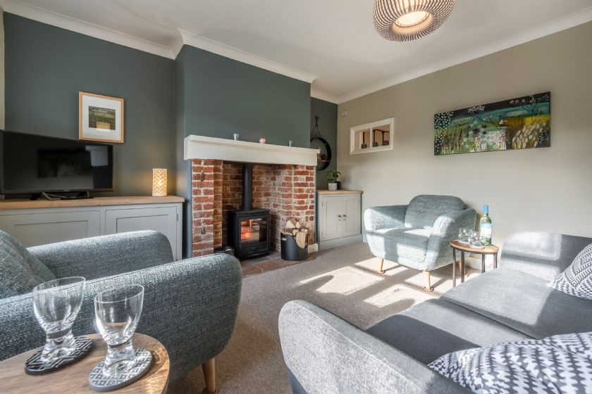 Click here for more about Peony Cottage