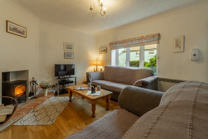 Click here for more about 4 Langford Cottages