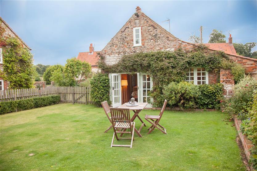 Click here for more about Garden Cottage