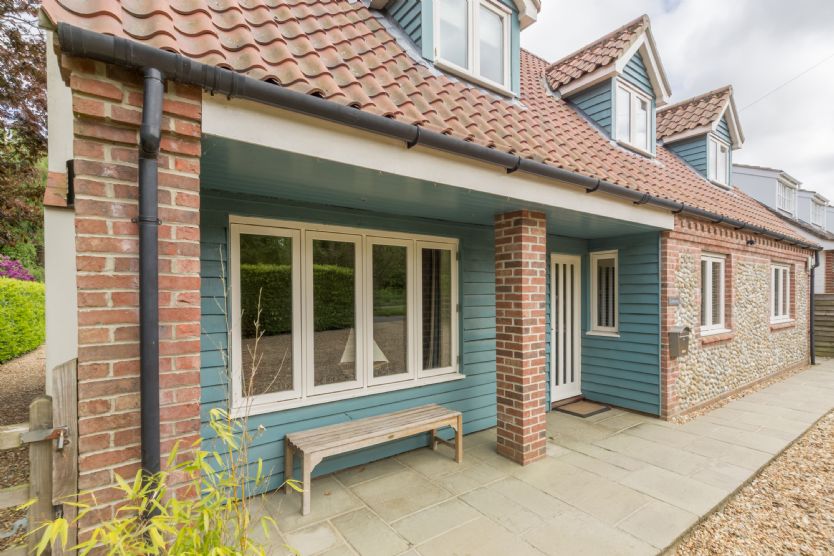 Click here for more about Linksway