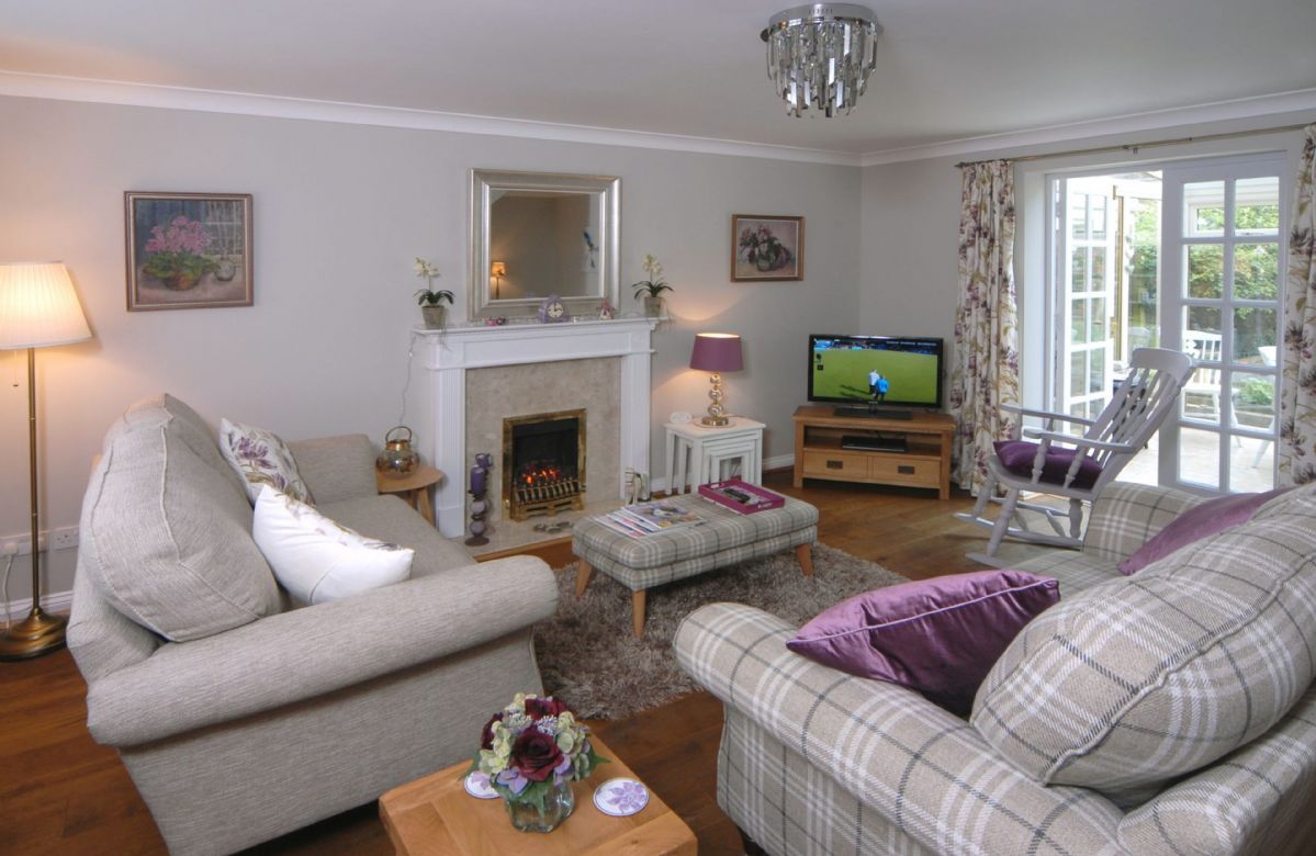 Click here for more about Little Shrublands