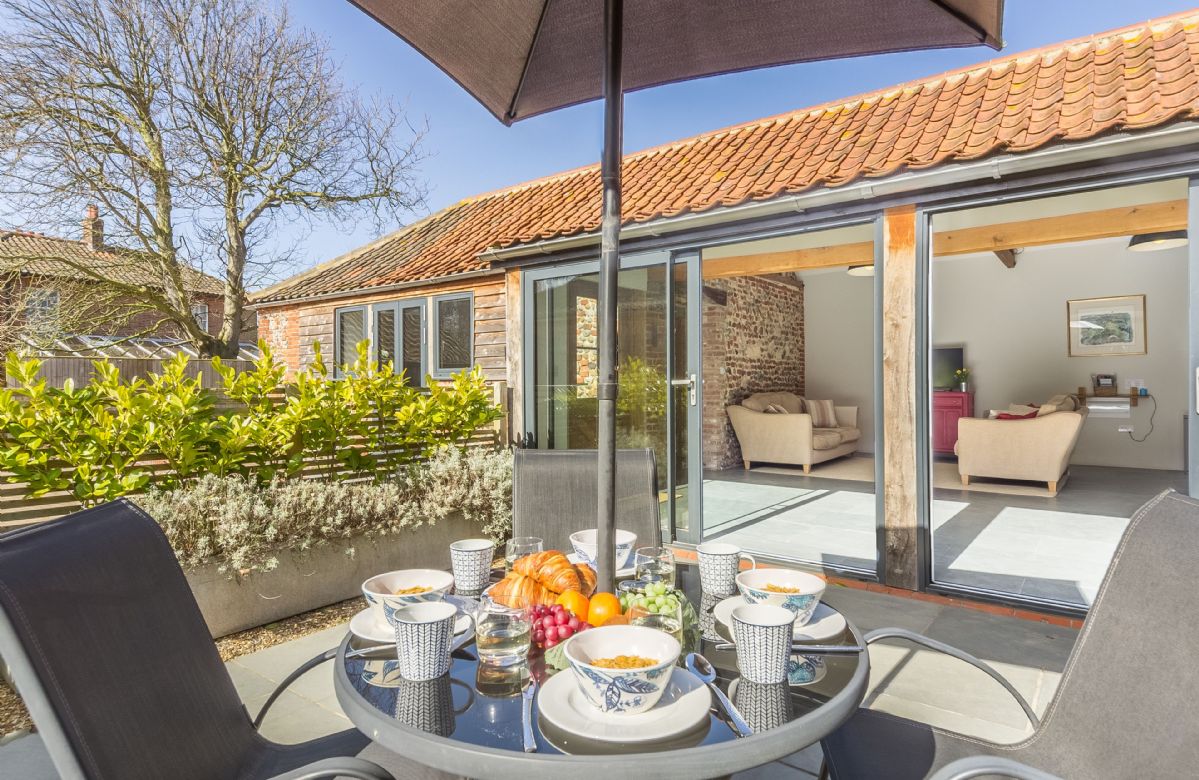 Click here for more about Bromholm Barn