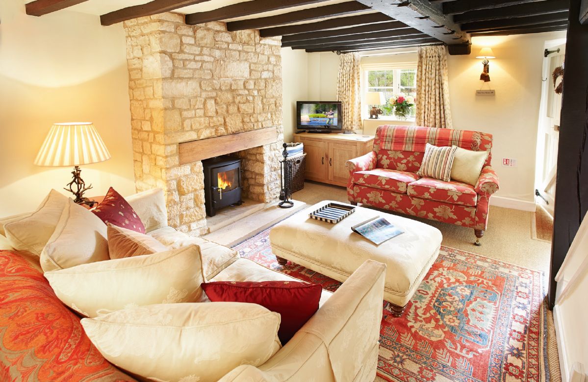 Click here for more about Midsummer Cottage