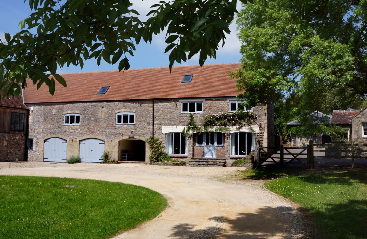 Click here for more about St Edmunds Court