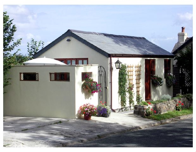 Click here for more about Palmers Lodge