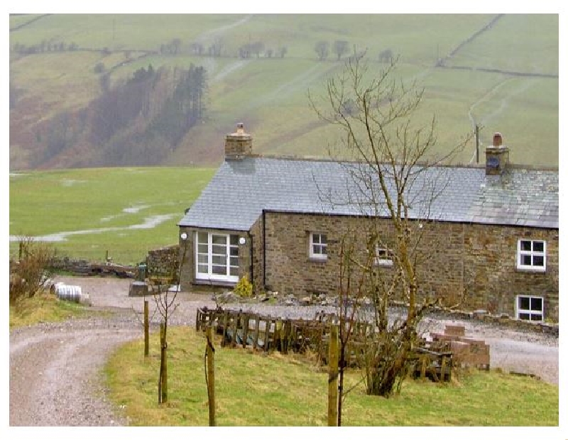 Click here for more about Ash Pot Barn