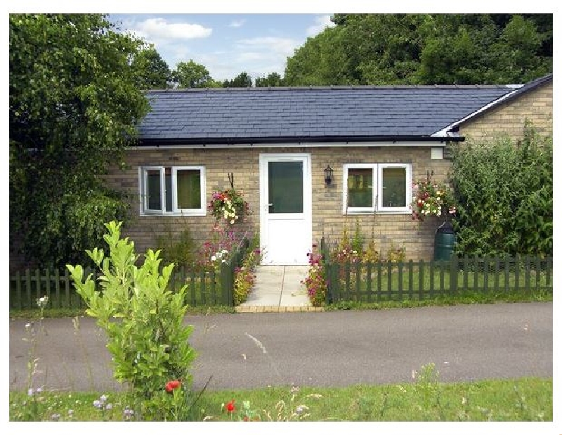 Click here for more about Little Lodge 2