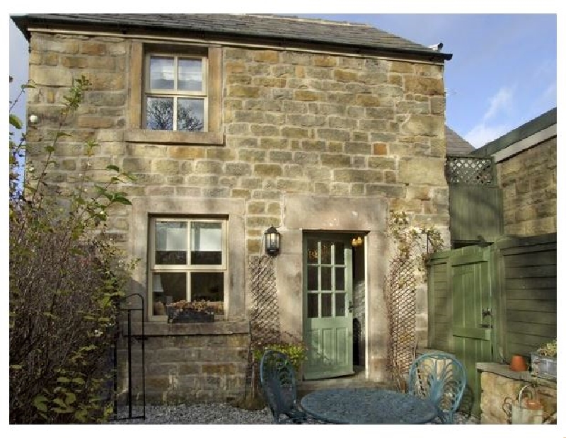 Click here for more about Clematis Cottage