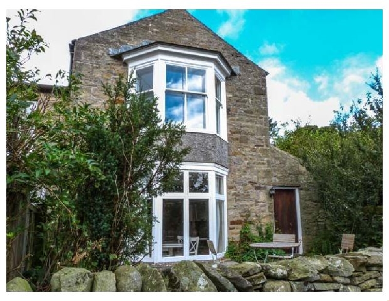 Click here for more about Sunnybrae East Cottage