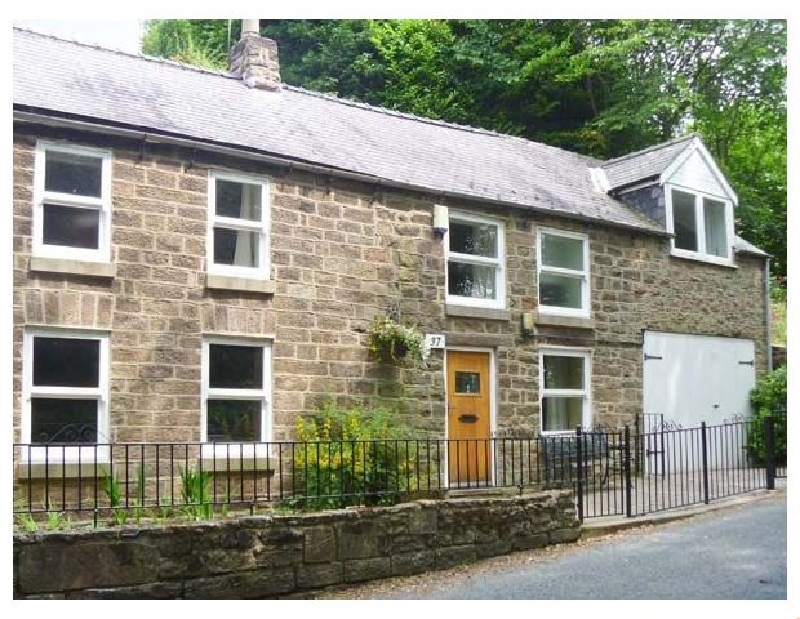 Click here for more about Daisy Cottage