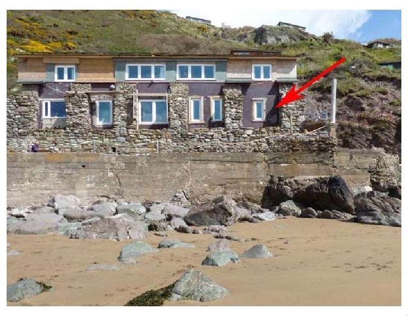 Click here for more about Beachcomber's Cottage