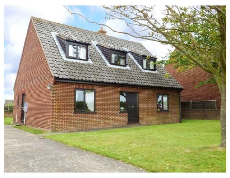 Click here for more about Holly Cottage
