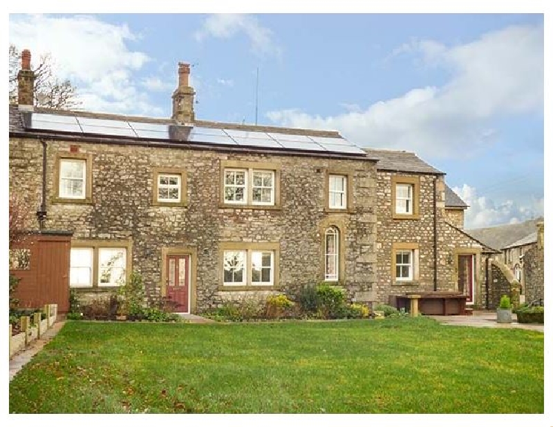 Click here for more about Old Hall Cottage