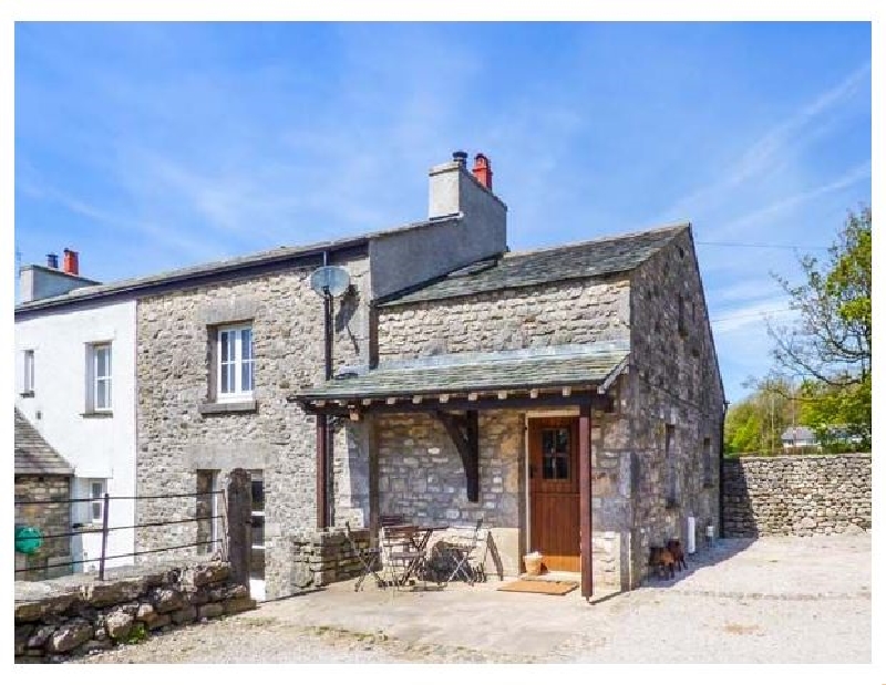Click here for more about Oakwood Farm East