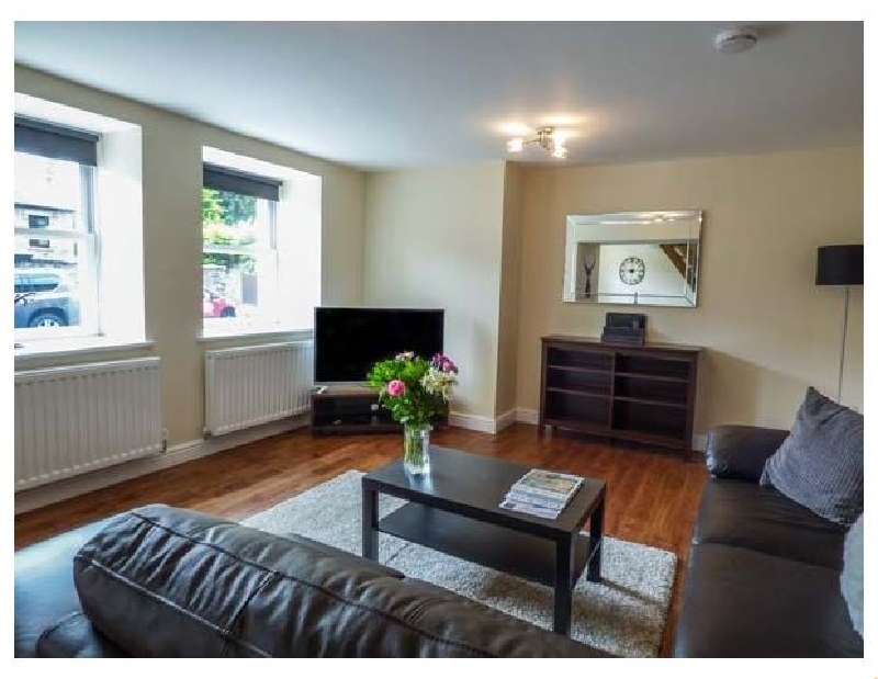 Click here for more about Queen Anne Suite