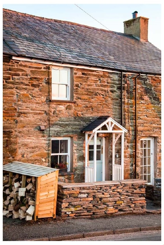 Welsh holiday cottages - 2 Bryn Tirion