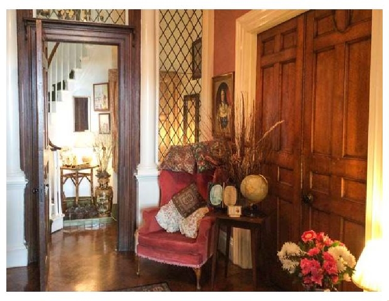 Click here for more about Flat 6