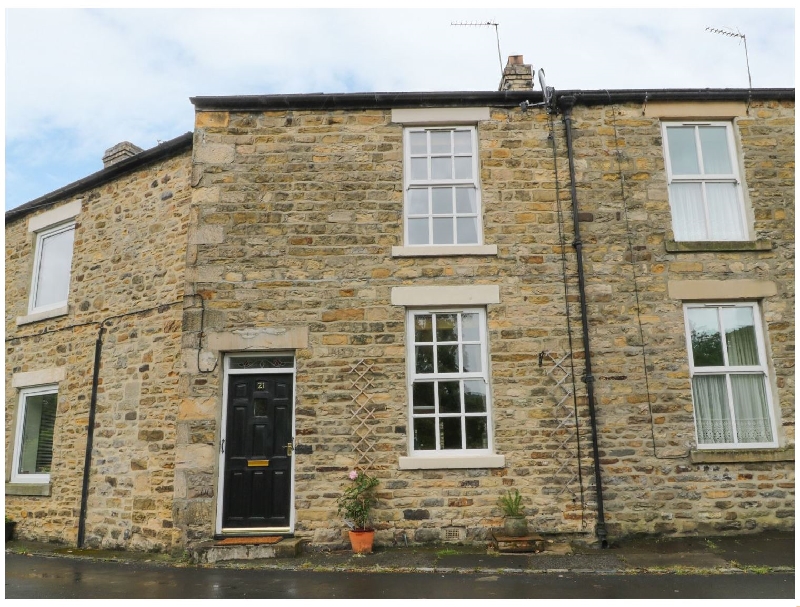 Click here for more about Whitfield Cottage (21 Silver Street)