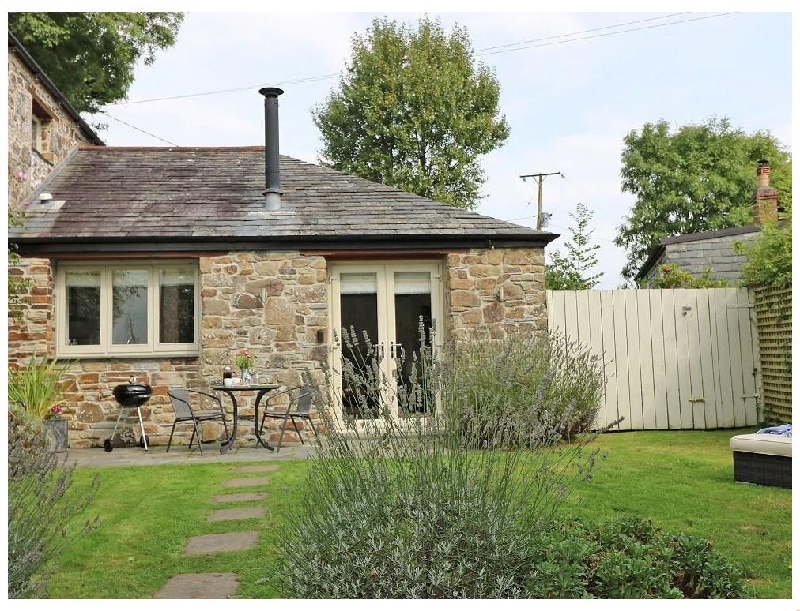 Click here for more about Cider Barn