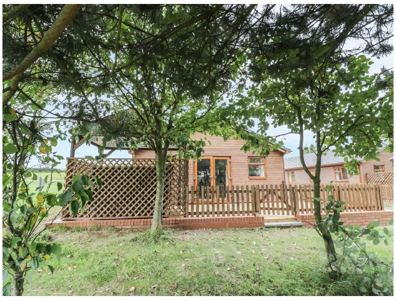 Click here for more about Ash Lodge