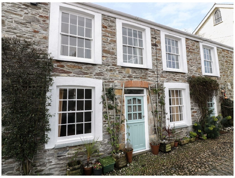 Click here for more about 4 Elm Terrace