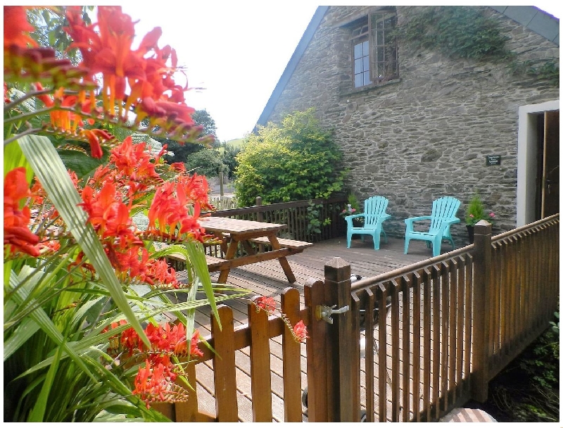 Click here for more about Tregonhawke Farm Apartment