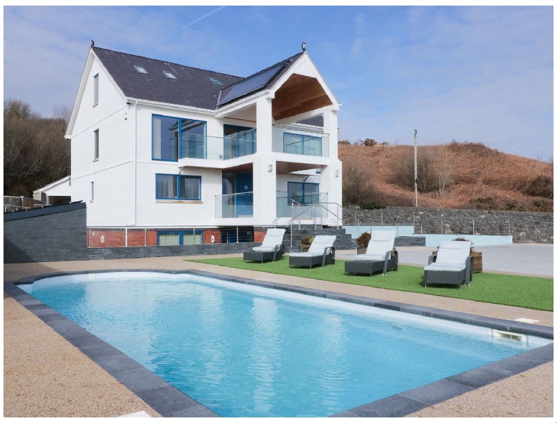 Welsh holiday cottages - Beach House Apartment