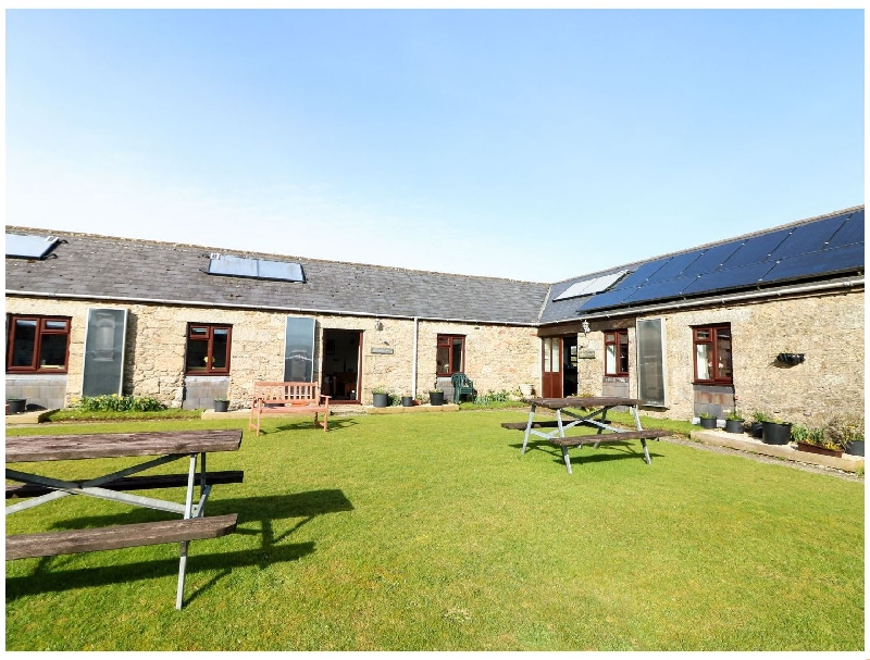 Click here for more about Ravens Croft