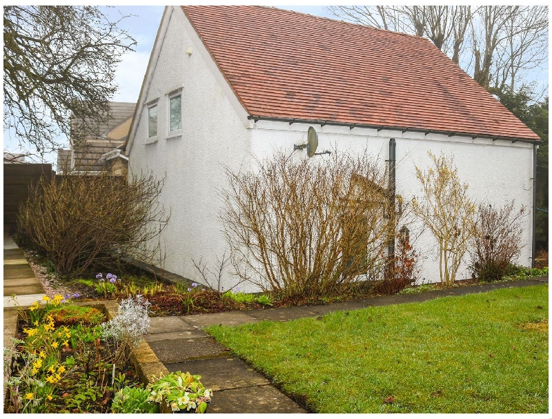 Click here for more about The Como Apartment