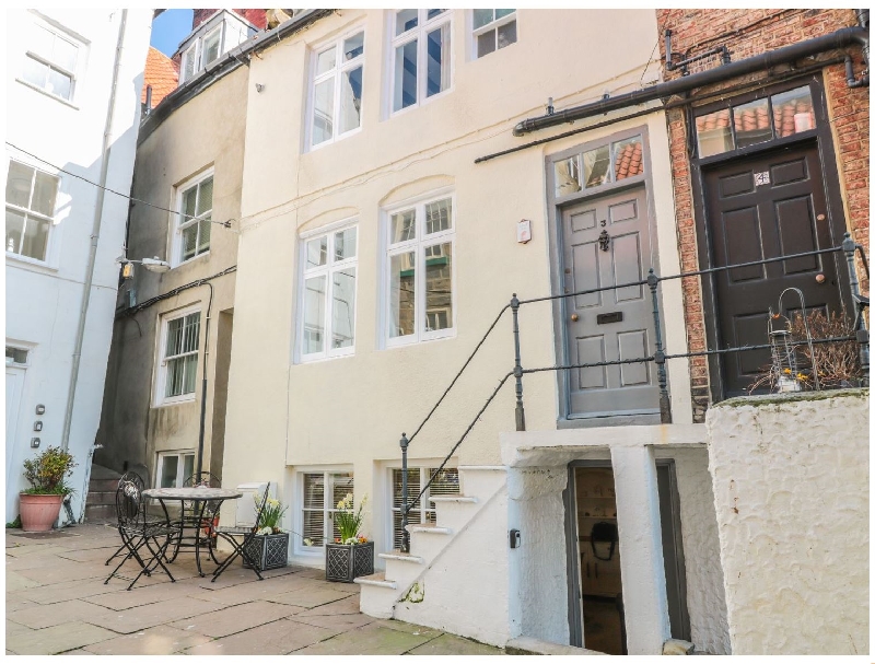 Click here for more about Robins Nest