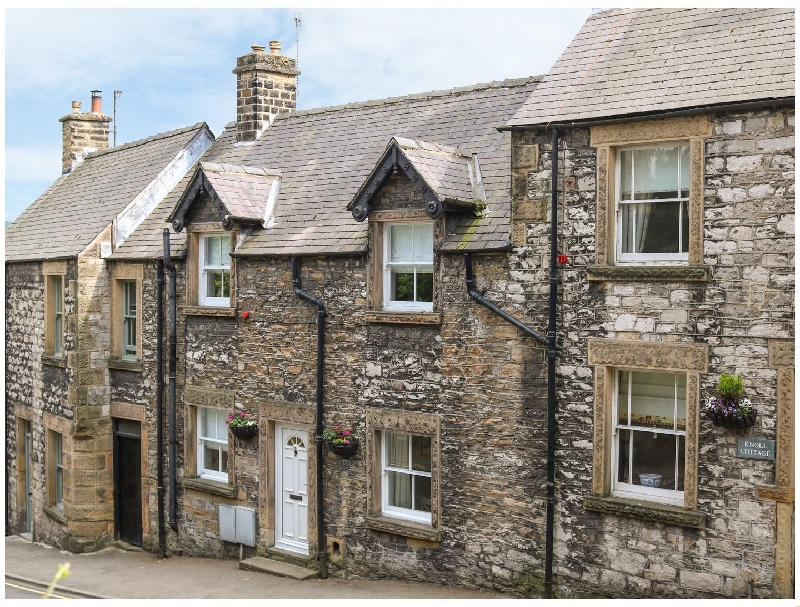 Click here for more about Oak Lea