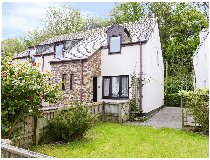 Click here for more about Honeysuckle Cottage