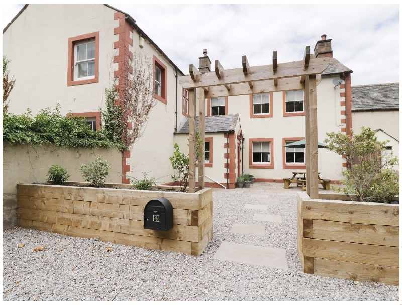 Click here for more about 4 Spittal Farm